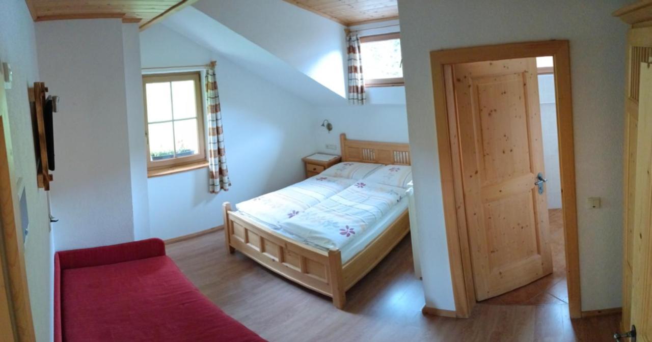 Naschthof Apartment Dobbiaco Exterior photo